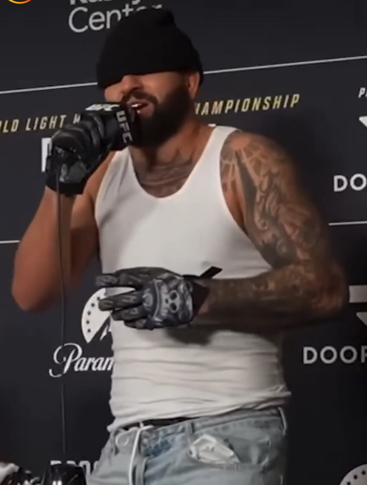 Gorilla Hand Gloves